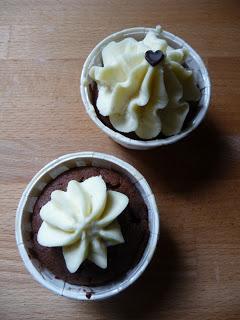Black & White Oreo Cupcakes