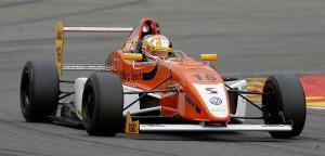 0494647 300x144 Jason Kremer dominiert ADAC Formel Masters Qualifying in Spa