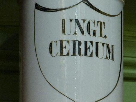 Rats Apotheke in Celle innen