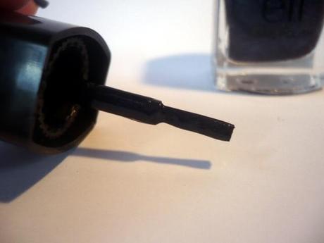 [Lacke in Farbe ... und bunt!] E.l.f. Nail Polish Dark Navy