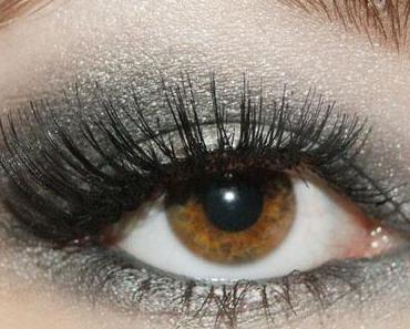 Smokey eyes  with Wet n wild