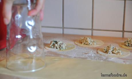 Steinpilzravioli mit Parmesanschaum