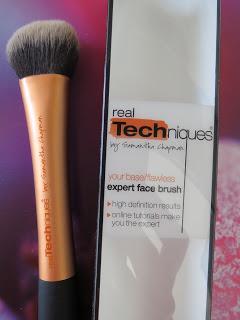 Real Techniques Expert Face Brush - Review/Kaufempfehlung!