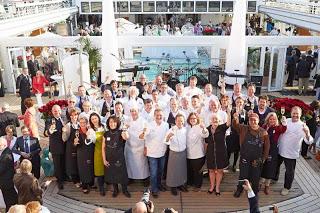 Kochelite versammelt sich auf der MS Europa: Gourmetmeile mit Sternen bei EUROPAs Beste 2013 in Antwerpen