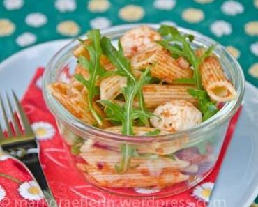 Sommer-Lunch-Salat: Pasta Caprese