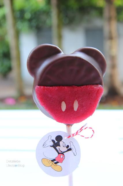 Hello Melanie! »Mickey Mouse & Mini Mouse Oreo Pops«