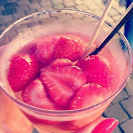 Erdbeerbowle Glas Instagram