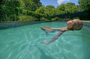 Biopool für den heimischen Garten – ganz ohne Chlor