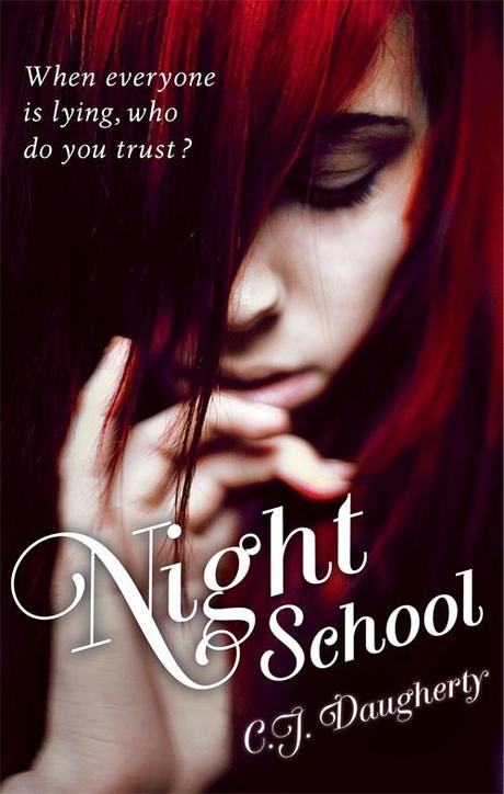 ¡Rezension!: Night School 01 - Du darfst keinem trauen