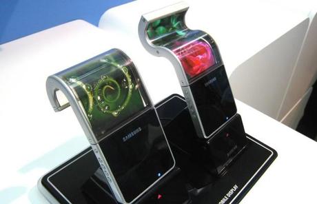 samsung-flexible-amoled-display-fpd-2010