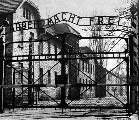 Eingangstor Auschwitz I