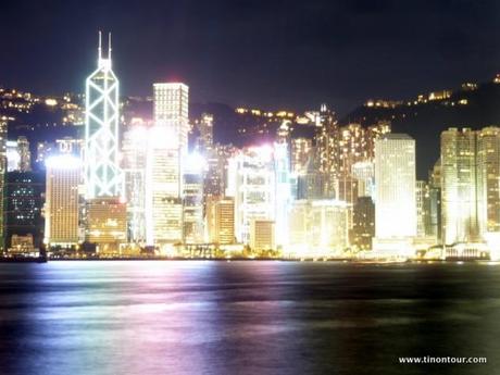  Skyline von Hong Kong bei Nacht