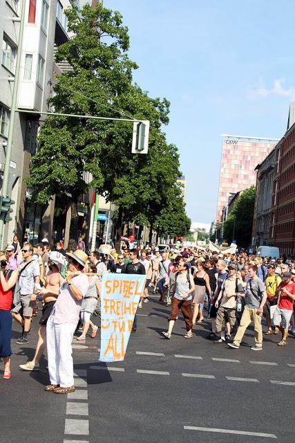 #StopWatchingUs #Berlin – Fotos