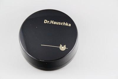 Translucent Face Powder von Dr. Hauschka