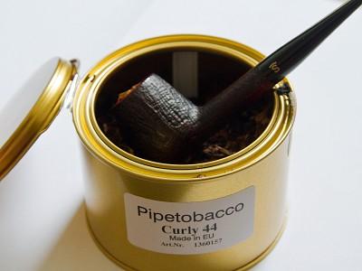 Pipetobacco Curly 44, Pfeife: Stanwell Featherwight 239
