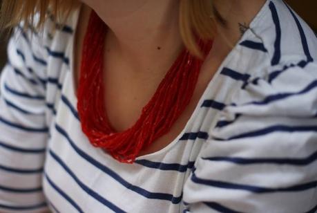 Marine Look - Lace, Blue and Red