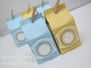 Milchkartons in Pastell