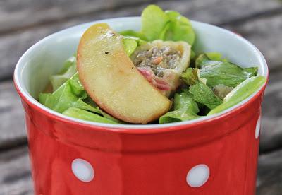 Maultaschen-Salat mit Apfel