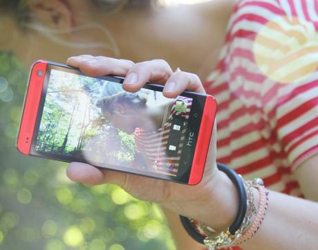 Im Wunschfrei-Test: das HTC One Red + Gewinnspiel