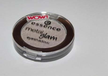 Getestet und geswatcht: essence metal glam eyeshadow 08 n’ice frosting