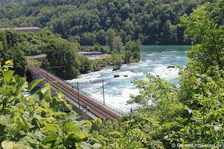 Schweiz - Eisenbahnbrücke über den Rhein