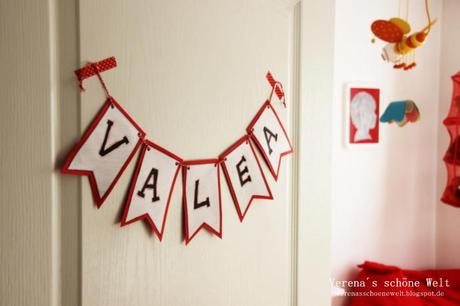Ideen für das Kinderzimmer! DIY Namensschilder :: DIY Banner ideas for kids room