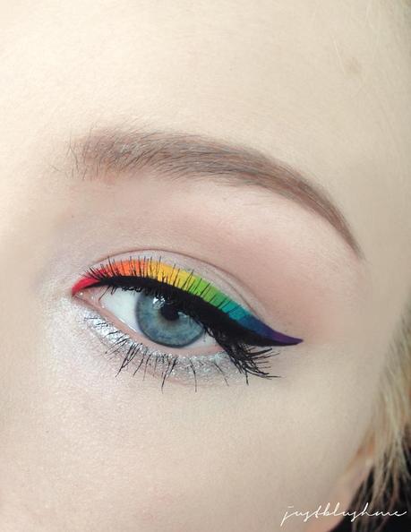 [TAG] Rainbow Eyeliner