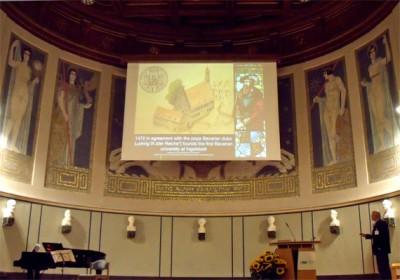 Prof. Grothe hält einen Vortrag zur Geschichte der Zoologie in Bayern