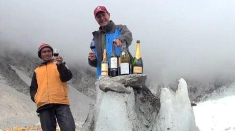 Wine Tasting at Everest Screenshot2