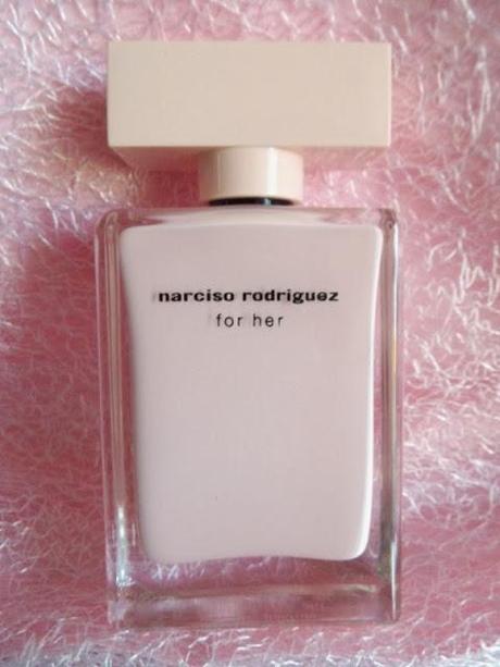 Narciso Rodriguez for her Eau de Parfum  für die Frau von heute, es verzaubert auch Dich.