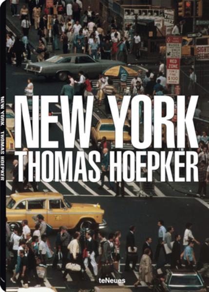 Thomas Hoepker: New York (© New York by Thomas Hoepker, View of Times Square and Broadway at rush hour, 1983, published by teNeues, www.teneues.com. Photo © 2013 Thomas Hoepker/Magnum Photos) 