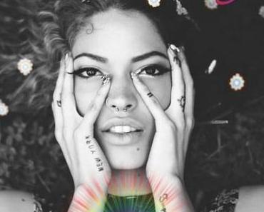 Maxine Ashley – MOOD SWINGs (free EP/Mixtape)