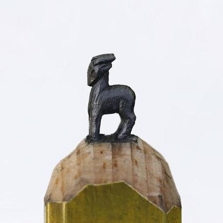 Skulpturen auf Bleistiftspitzen von Diem Chau