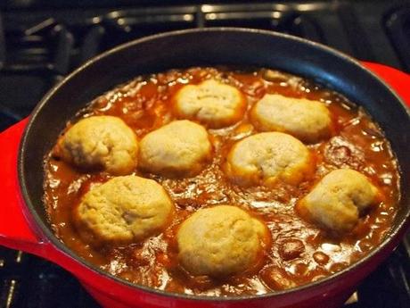 Ox Cheek Stew with fluffy Dumplings - Eintopf aus Ochsenbäckchen mit Klößchen