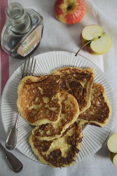 Apple-Buttermilk Pancakes