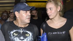 Diego Maradona: Hand Gottes sorgt wieder Schlagzeilen