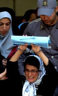 Nasrin Sotoudeh und 7 weitere politische Gefangene sind frei!
