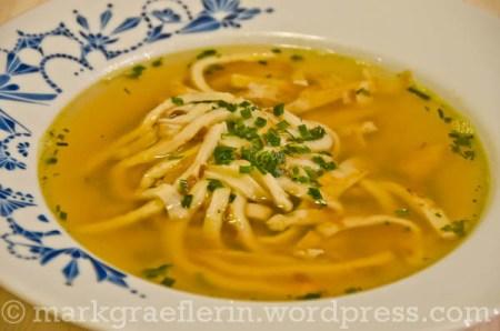 Flaedelesuppe 4