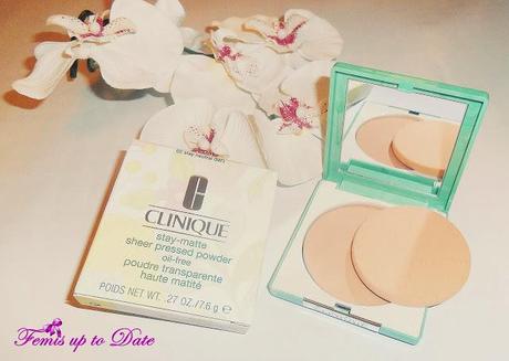 Clinique - Stay-Matte Sheer Pressed Powder