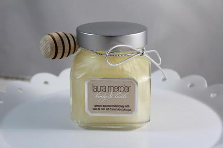 Laura Mercier 'Almond Coconut Milk Honey Bath' *Review*