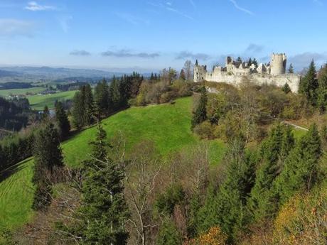 Burkhardts Burgen-Bilder: Ruinen Eisenberg und Hohenfreyberg im Allgäu