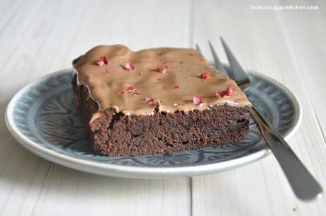Schokoladen-Brownies mit Rosa Pfefferbeeren