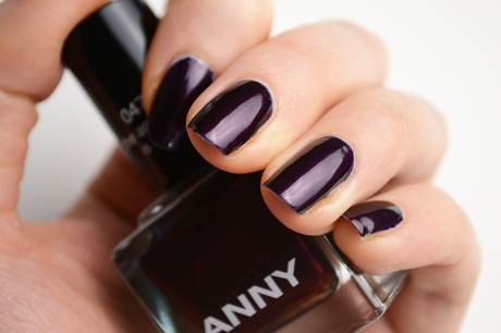 Lackiert – Anny The Answer is Love