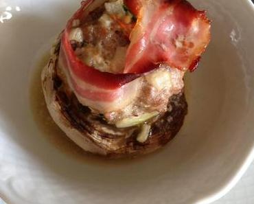 Riesenchampignons mit Hackfleisch-Saltimbocca