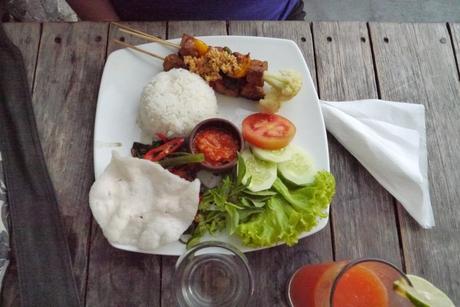 Yogyakarta 5 via via restaurant Bali Lebenserhaltungskosten
