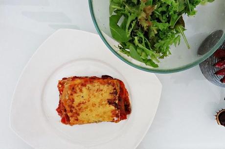 Lasagne mit getrockneten Tomaten und Lauchzwiebel