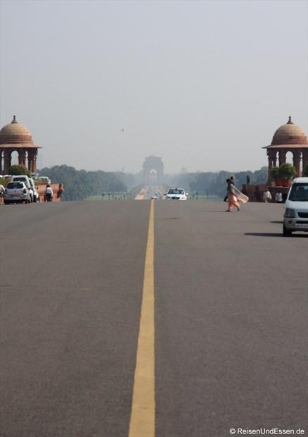 Blick vom Präsidentenpalast (Rashtrapati Bhavan) zum India Gate