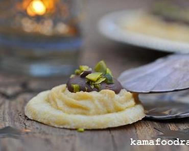 Hohoho – auf in die Weihnachtssaison 2013 mit Mandel-Nougat-Talern!