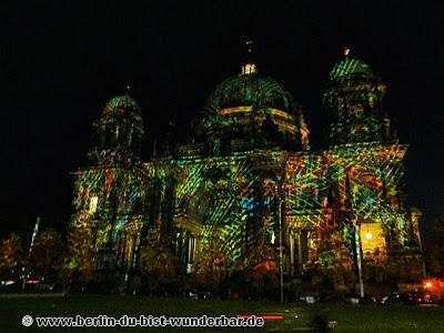 fetival of lights, berlin, illumination, 2013, berliner dom, alexanderplatz, fernsehturm, beleuchtet, lichterglanz, berlin leuchtet