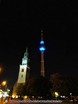 fetival of lights, berlin, illumination, 2013, berliner dom, alexanderplatz, fernsehturm, beleuchtet, lichterglanz, berlin leuchtet